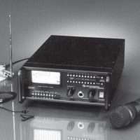 Lectrosonics UDR195 receiver with microphone and accessories